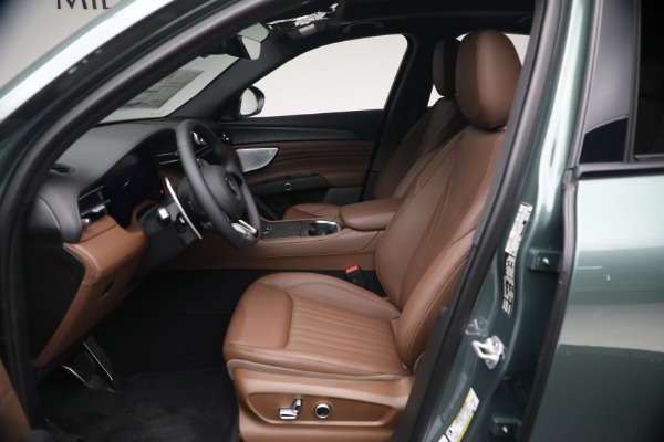 New 2026 Maserati Grecale Modena V6 for sale $96,295 at Alfa Romeo of Greenwich in Greenwich CT 06830 13