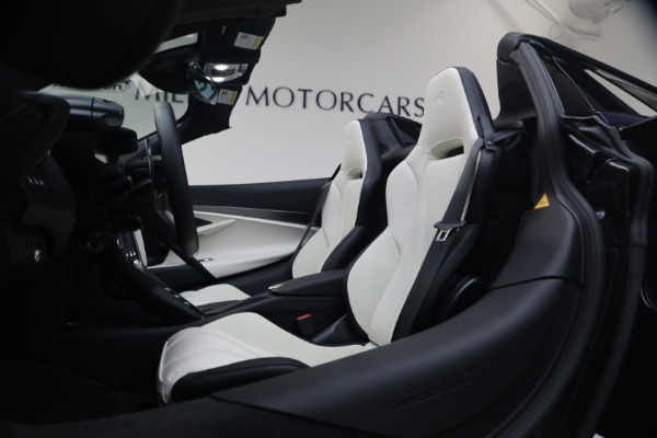 New 2027 McLaren 750S Spider TechLux for sale $437,820 at Alfa Romeo of Greenwich in Greenwich CT 06830 28