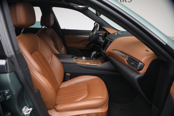 Used 2022 Maserati Levante GT for sale $42,900 at Alfa Romeo of Greenwich in Greenwich CT 06830 14