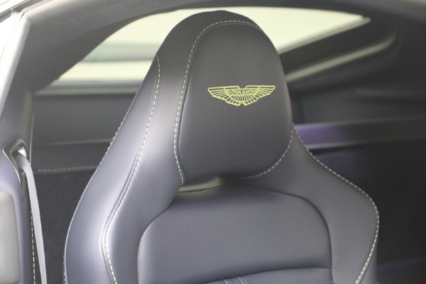 Used 2023 Aston Martin Vantage V12 for sale $245,900 at Alfa Romeo of Greenwich in Greenwich CT 06830 20