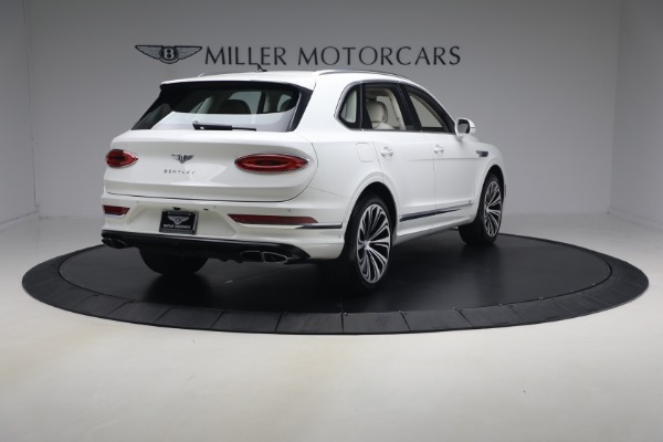 Used 2022 Bentley Bentayga V8 for sale $137,900 at Alfa Romeo of Greenwich in Greenwich CT 06830 7