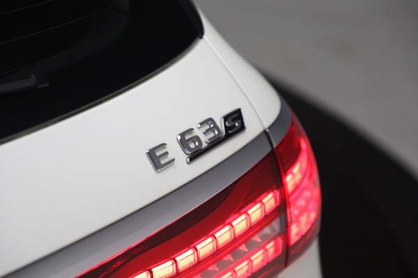 Used 2021 Mercedes-Benz E-Class AMG E 63 S for sale $82,900 at Alfa Romeo of Greenwich in Greenwich CT 06830 27