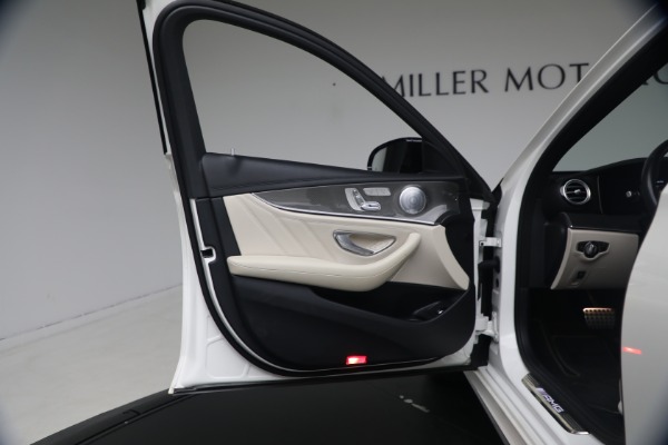 Used 2021 Mercedes-Benz E-Class AMG E 63 S for sale $82,900 at Alfa Romeo of Greenwich in Greenwich CT 06830 28
