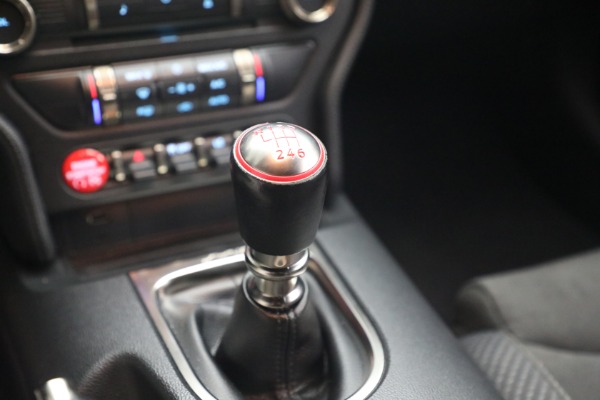Used 2018 Ford Mustang Shelby GT350 for sale $53,900 at Alfa Romeo of Greenwich in Greenwich CT 06830 13