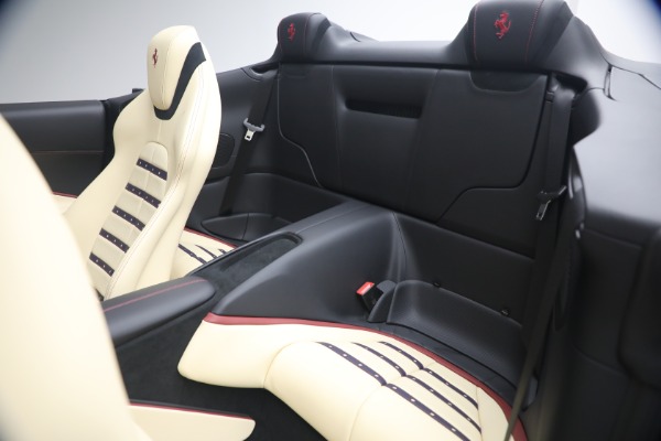 Used 2025 Ferrari Roma Spider for sale $317,900 at Alfa Romeo of Greenwich in Greenwich CT 06830 16