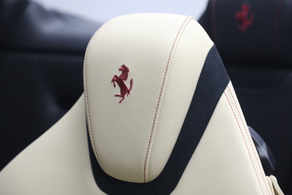 Used 2025 Ferrari Roma Spider for sale $317,900 at Alfa Romeo of Greenwich in Greenwich CT 06830 22