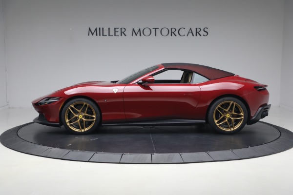 Used 2025 Ferrari Roma Spider for sale $317,900 at Alfa Romeo of Greenwich in Greenwich CT 06830 27