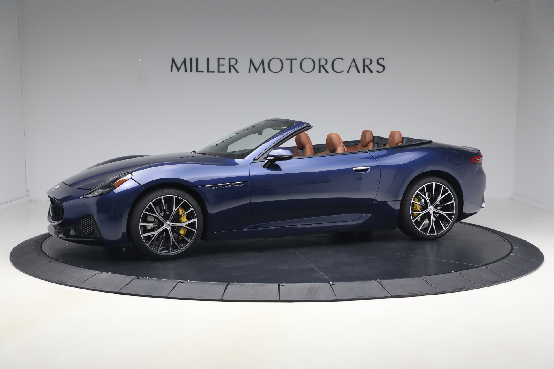 New 2026 Maserati GranCabrio for sale $178,105 at Alfa Romeo of Greenwich in Greenwich CT 06830 1