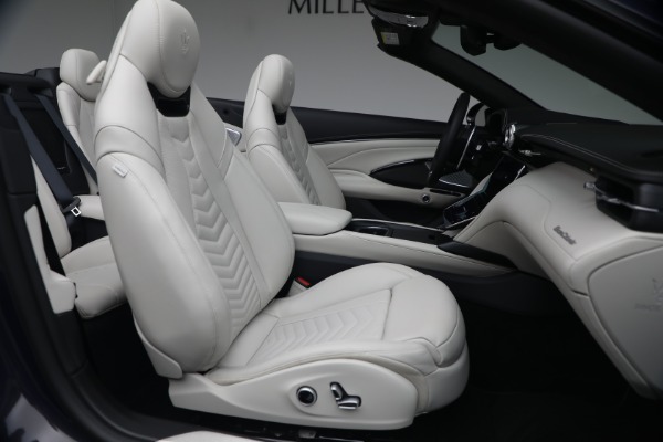 New 2026 Maserati GranCabrio Trofeo for sale $200,785 at Alfa Romeo of Greenwich in Greenwich CT 06830 16
