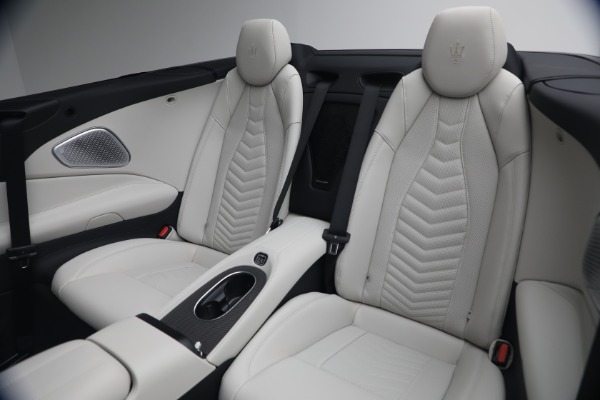 New 2026 Maserati GranCabrio Trofeo for sale $200,785 at Alfa Romeo of Greenwich in Greenwich CT 06830 17