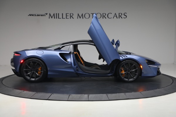 New 2026 McLaren Artura Spider Performance for sale $336,300 at Alfa Romeo of Greenwich in Greenwich CT 06830 19