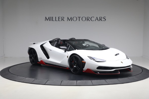 Used 2017 Lamborghini Centenario Roadster for sale $3,995,000 at Alfa Romeo of Greenwich in Greenwich CT 06830 2