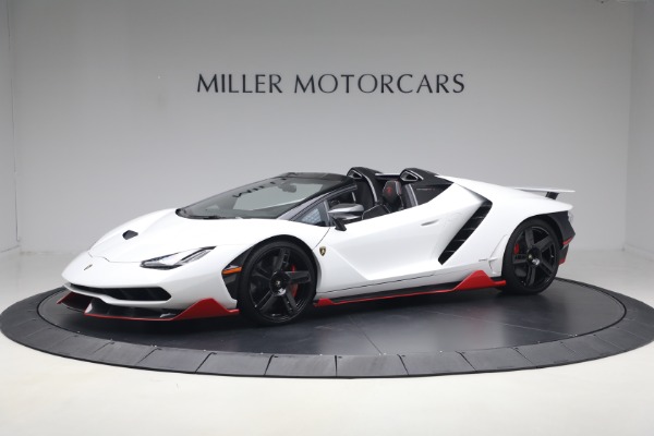 Used 2017 Lamborghini Centenario Roadster for sale $3,995,000 at Alfa Romeo of Greenwich in Greenwich CT 06830 3