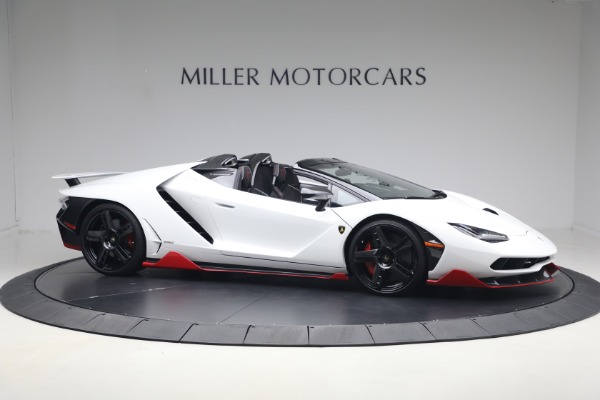 Used 2017 Lamborghini Centenario Roadster for sale $3,995,000 at Alfa Romeo of Greenwich in Greenwich CT 06830 4