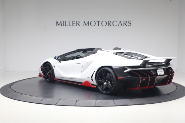 Used 2017 Lamborghini Centenario Roadster for sale $3,995,000 at Alfa Romeo of Greenwich in Greenwich CT 06830 5