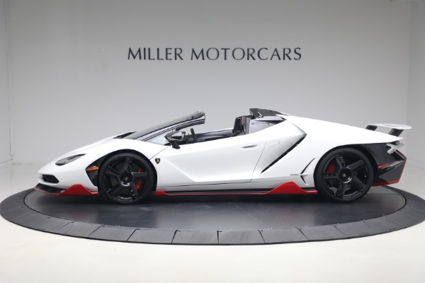 Used 2017 Lamborghini Centenario Roadster for sale $3,995,000 at Alfa Romeo of Greenwich in Greenwich CT 06830 7