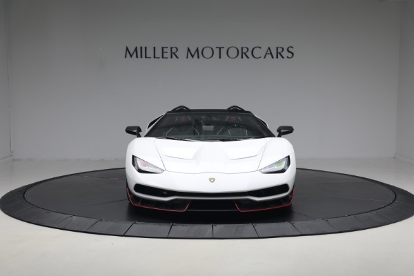 Used 2017 Lamborghini Centenario Roadster for sale $3,995,000 at Alfa Romeo of Greenwich in Greenwich CT 06830 9