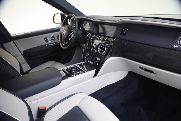 Used 2022 Rolls-Royce Black Badge Cullinan for sale Call for price at Alfa Romeo of Greenwich in Greenwich CT 06830 18