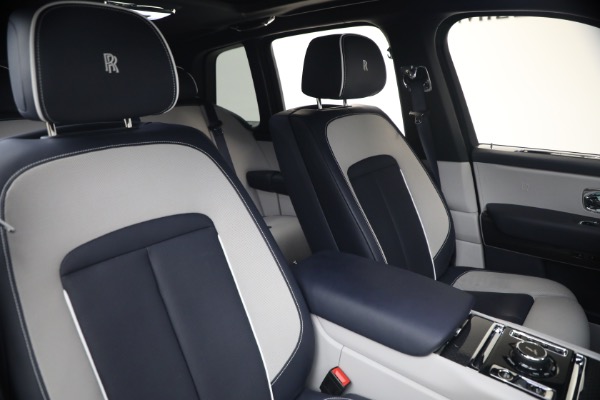 Used 2022 Rolls-Royce Black Badge Cullinan for sale Call for price at Alfa Romeo of Greenwich in Greenwich CT 06830 20