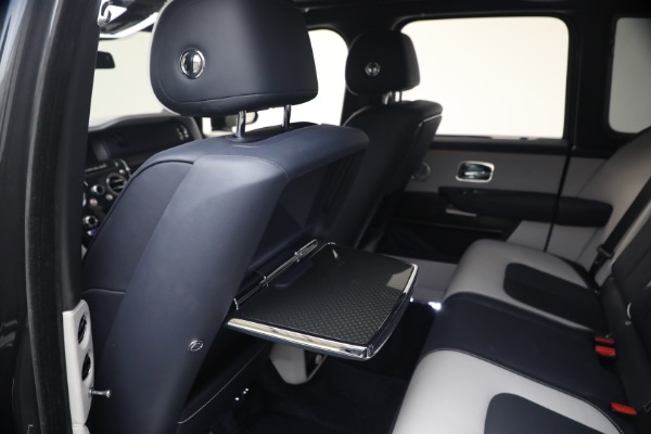 Used 2022 Rolls-Royce Black Badge Cullinan for sale Call for price at Alfa Romeo of Greenwich in Greenwich CT 06830 23
