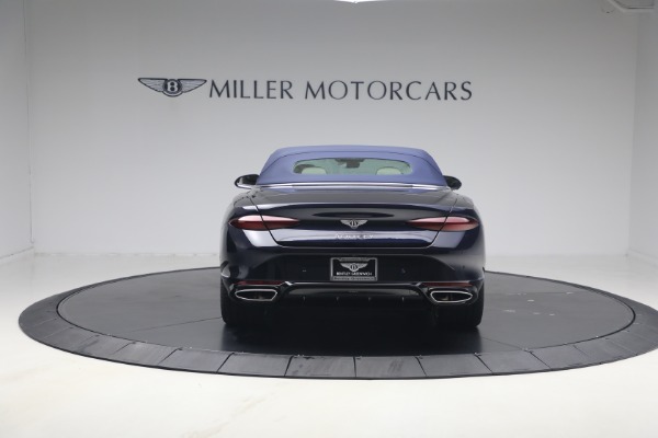 New 2026 Bentley Continental GTC Azure for sale $385,660 at Alfa Romeo of Greenwich in Greenwich CT 06830 12