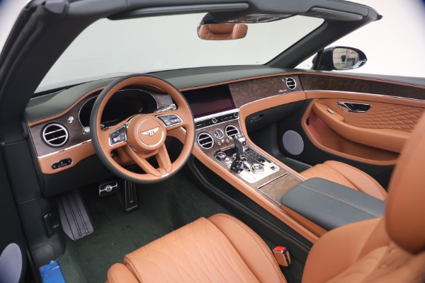 New 2026 Bentley Continental GTC Azure for sale $390,870 at Alfa Romeo of Greenwich in Greenwich CT 06830 23