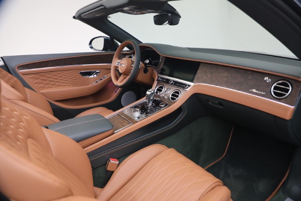 New 2026 Bentley Continental GTC Azure for sale $390,870 at Alfa Romeo of Greenwich in Greenwich CT 06830 28