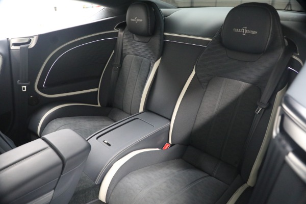 Used 2025 Bentley Continental GT Speed for sale $305,900 at Alfa Romeo of Greenwich in Greenwich CT 06830 22