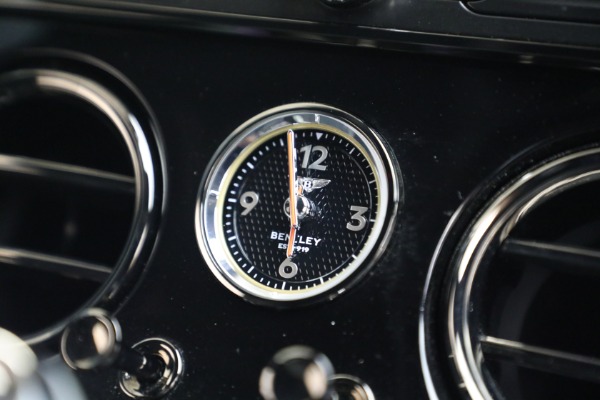 Used 2025 Bentley Continental GT Speed for sale $305,900 at Alfa Romeo of Greenwich in Greenwich CT 06830 23