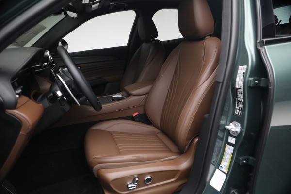New 2026 Maserati Grecale Modena V6 for sale $97,295 at Alfa Romeo of Greenwich in Greenwich CT 06830 15