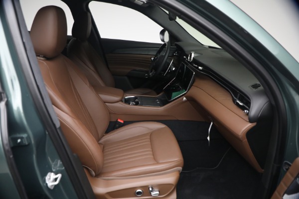 New 2026 Maserati Grecale Modena V6 for sale $97,295 at Alfa Romeo of Greenwich in Greenwich CT 06830 19