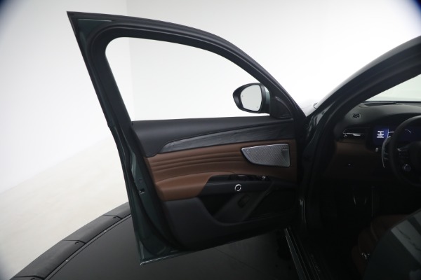 New 2026 Maserati Grecale Modena V6 for sale $97,295 at Alfa Romeo of Greenwich in Greenwich CT 06830 24