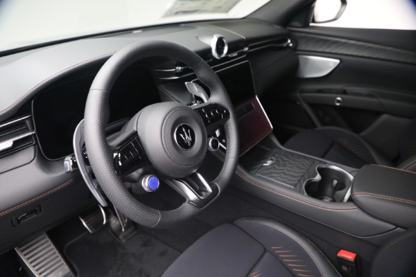 New 2026 Maserati Grecale Modena V6 for sale $96,825 at Alfa Romeo of Greenwich in Greenwich CT 06830 13