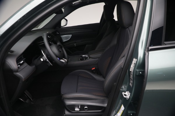 New 2026 Maserati Grecale Modena V6 for sale $96,825 at Alfa Romeo of Greenwich in Greenwich CT 06830 14