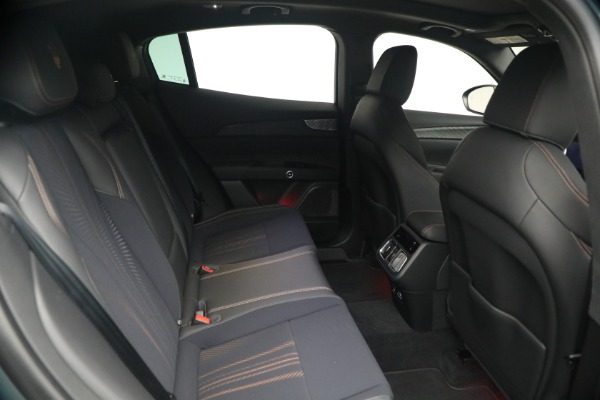 New 2026 Maserati Grecale Modena V6 for sale $96,825 at Alfa Romeo of Greenwich in Greenwich CT 06830 19