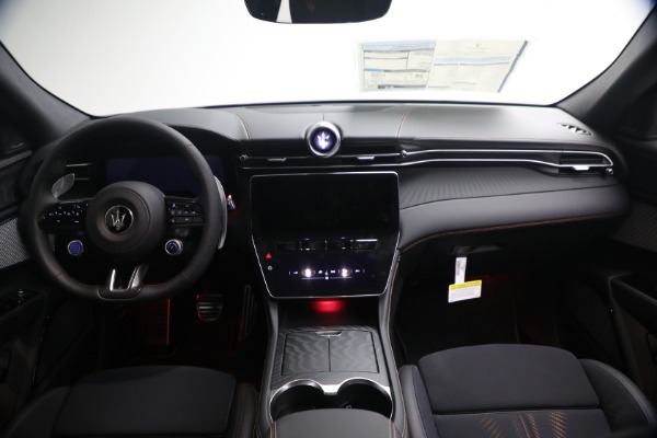 New 2026 Maserati Grecale Modena V6 for sale $96,825 at Alfa Romeo of Greenwich in Greenwich CT 06830 22