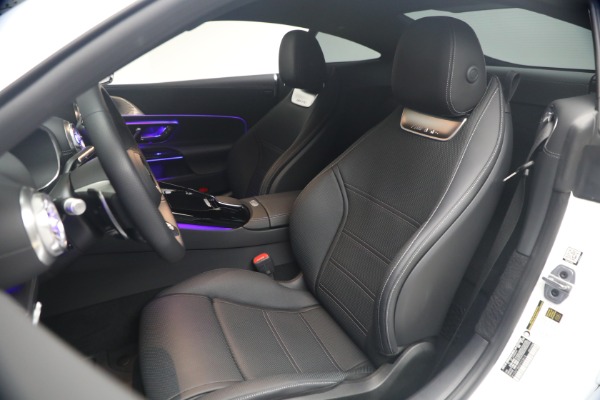 Used 2025 Mercedes-Benz AMG GT 63 for sale $163,900 at Alfa Romeo of Greenwich in Greenwich CT 06830 14