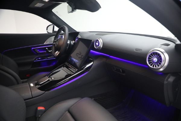Used 2025 Mercedes-Benz AMG GT 63 for sale $163,900 at Alfa Romeo of Greenwich in Greenwich CT 06830 19