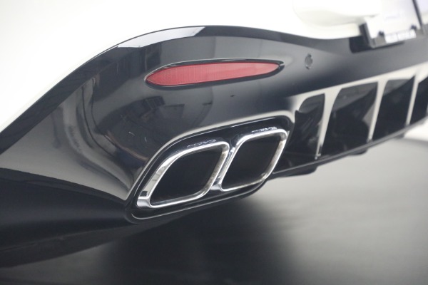 Used 2025 Mercedes-Benz AMG GT 63 for sale $163,900 at Alfa Romeo of Greenwich in Greenwich CT 06830 21