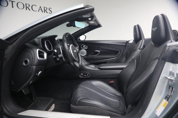 Used 2019 Aston Martin DB11 Volante for sale $105,900 at Alfa Romeo of Greenwich in Greenwich CT 06830 27