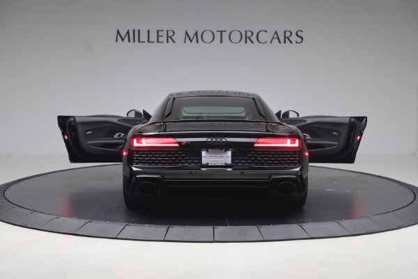 Used 2020 Audi R8 5.2 quattro V10 performance for sale $213,900 at Alfa Romeo of Greenwich in Greenwich CT 06830 17