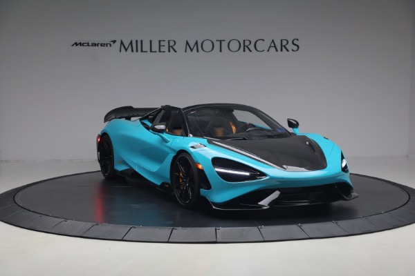 Used 2022 McLaren 765LT Spider for sale $599,900 at Alfa Romeo of Greenwich in Greenwich CT 06830 11