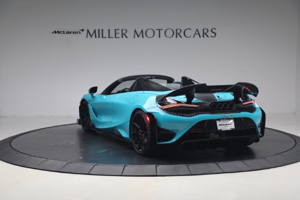 Used 2022 McLaren 765LT Spider for sale $599,900 at Alfa Romeo of Greenwich in Greenwich CT 06830 5