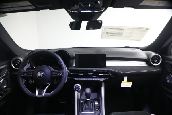 New 2026 Alfa Romeo Tonale Sport Speciale for sale $49,790 at Alfa Romeo of Greenwich in Greenwich CT 06830 21