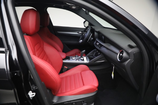 New 2026 Alfa Romeo Stelvio Veloce for sale $62,715 at Alfa Romeo of Greenwich in Greenwich CT 06830 14