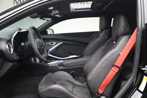 Used 2023 Chevrolet Camaro ZL1 for sale $73,900 at Alfa Romeo of Greenwich in Greenwich CT 06830 13