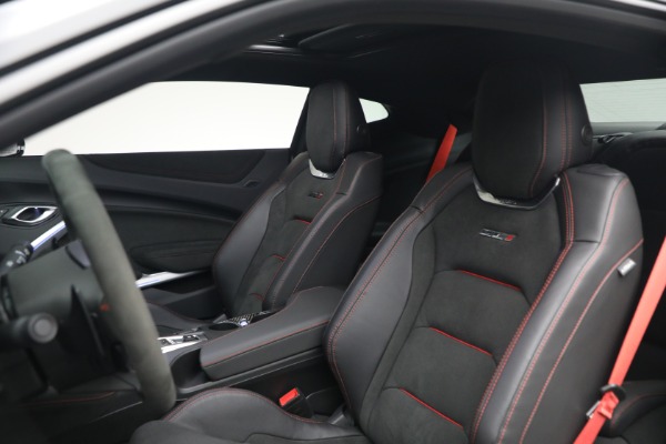 Used 2023 Chevrolet Camaro ZL1 for sale $73,900 at Alfa Romeo of Greenwich in Greenwich CT 06830 14