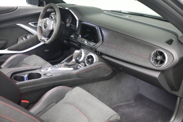 Used 2023 Chevrolet Camaro ZL1 for sale $73,900 at Alfa Romeo of Greenwich in Greenwich CT 06830 19