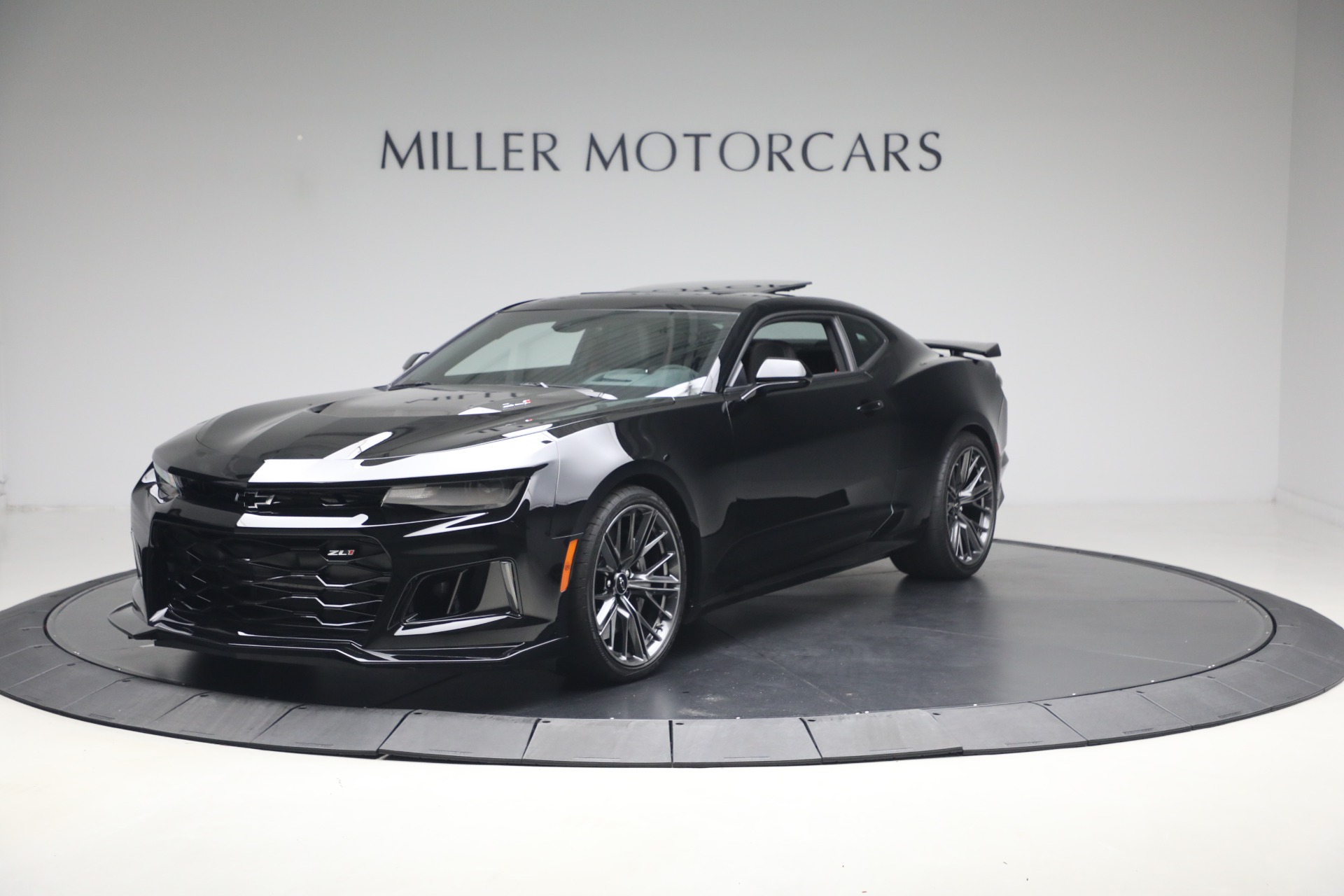 Used 2023 Chevrolet Camaro ZL1 for sale $73,900 at Alfa Romeo of Greenwich in Greenwich CT 06830 1