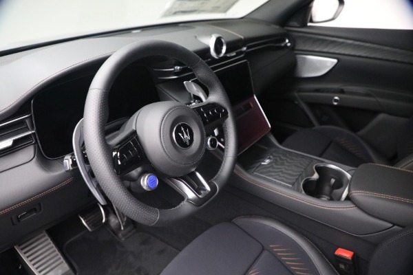 New 2026 Maserati Grecale Modena V6 for sale $96,825 at Alfa Romeo of Greenwich in Greenwich CT 06830 22